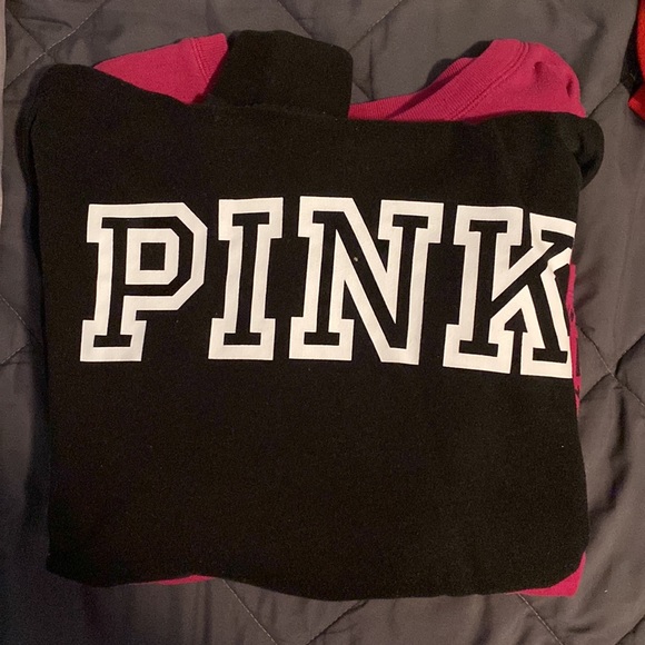 4 Victoria’s Secret crewneck‘s - Picture 2 of 4